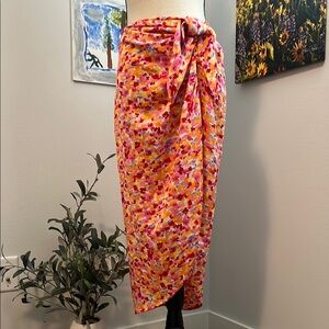 NWOT Lili Sidonio Asymmetrical Skirt